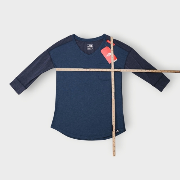 The North Face In A Flash 3/4 Sleeve T Shirt Women’s XS New With Tags Blue - Picture 6 of 9